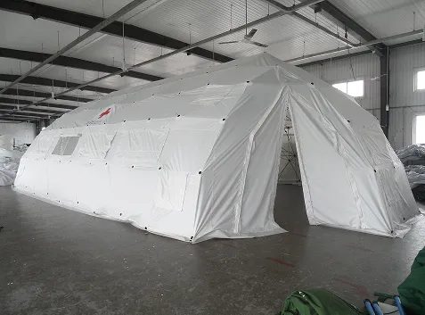 Hvitt legevaktstelt for 20 personer